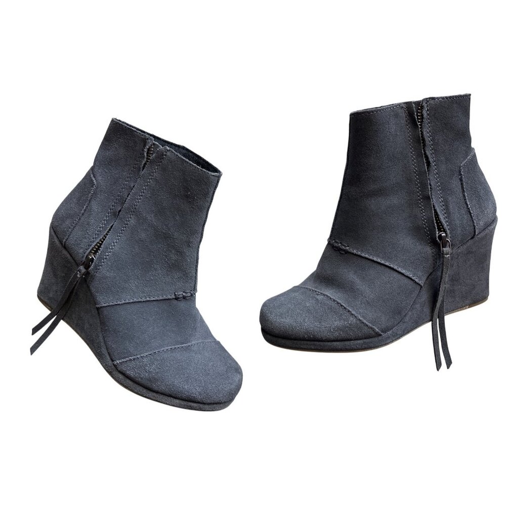 Toms Gray Ankle Boots Suede Wedge Tassel Pull Side Zippers Wrapped Heel Size 8